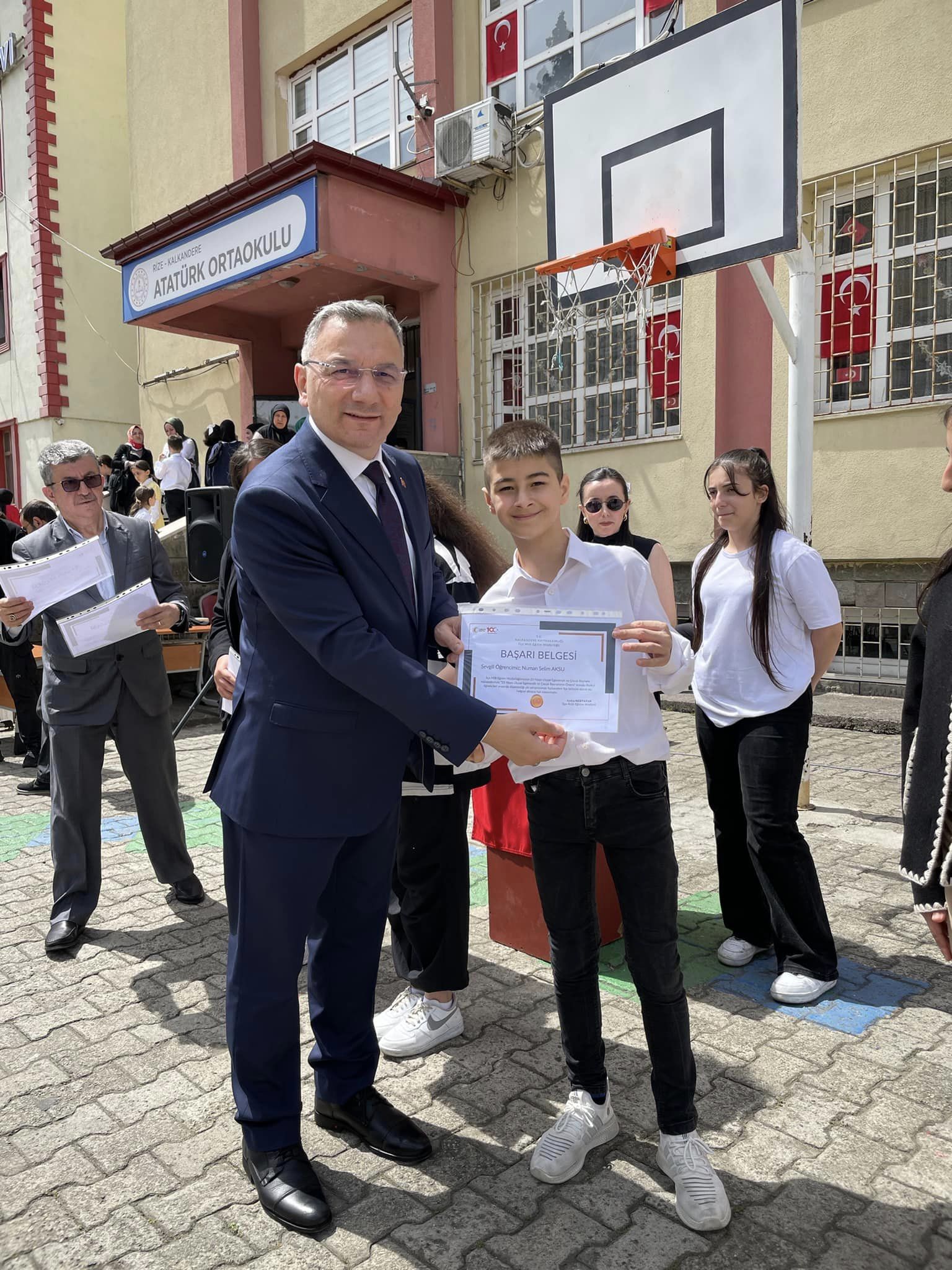 Başkanla Resimlerimiz